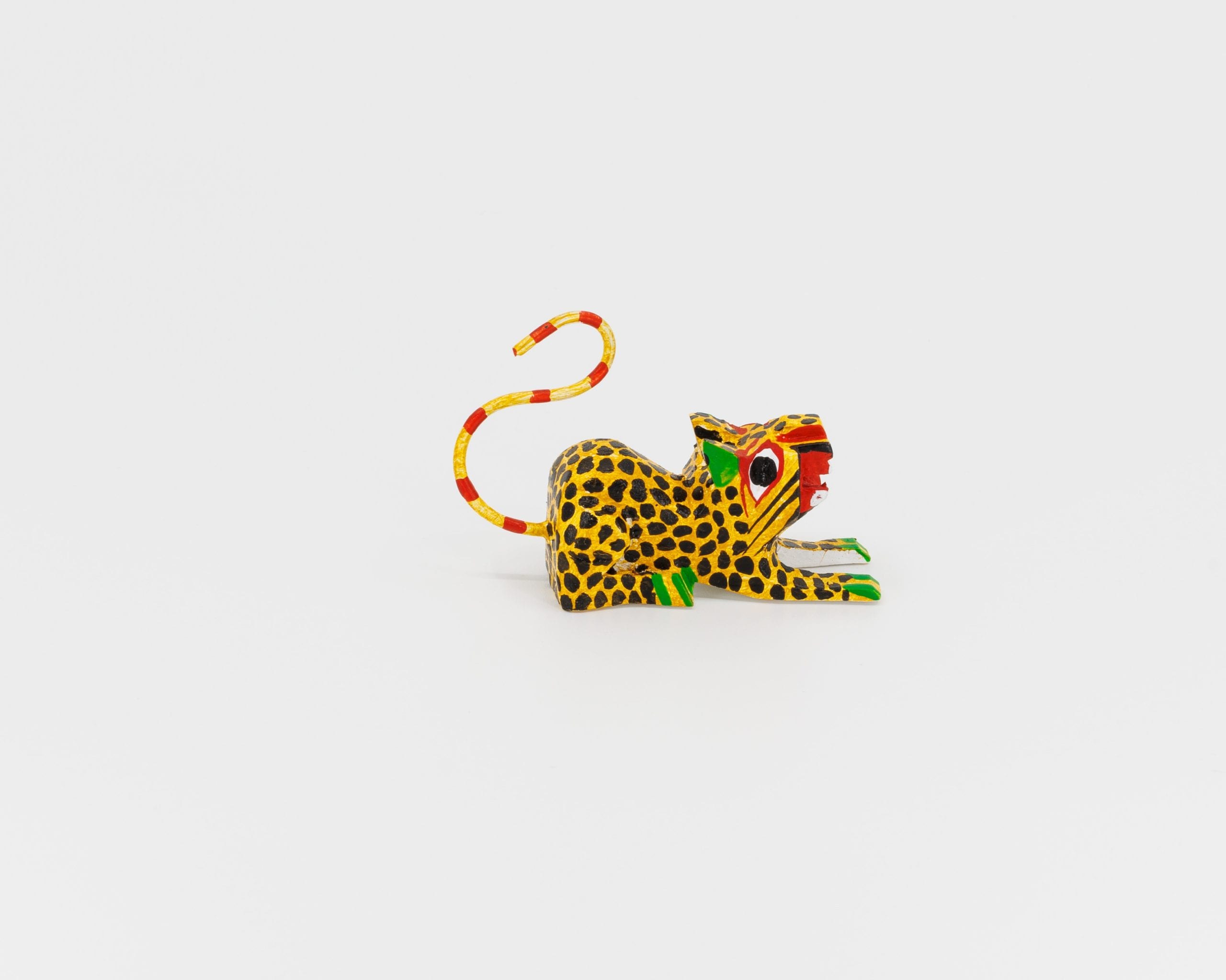 Jaguar jaune à points noirs – Image 3