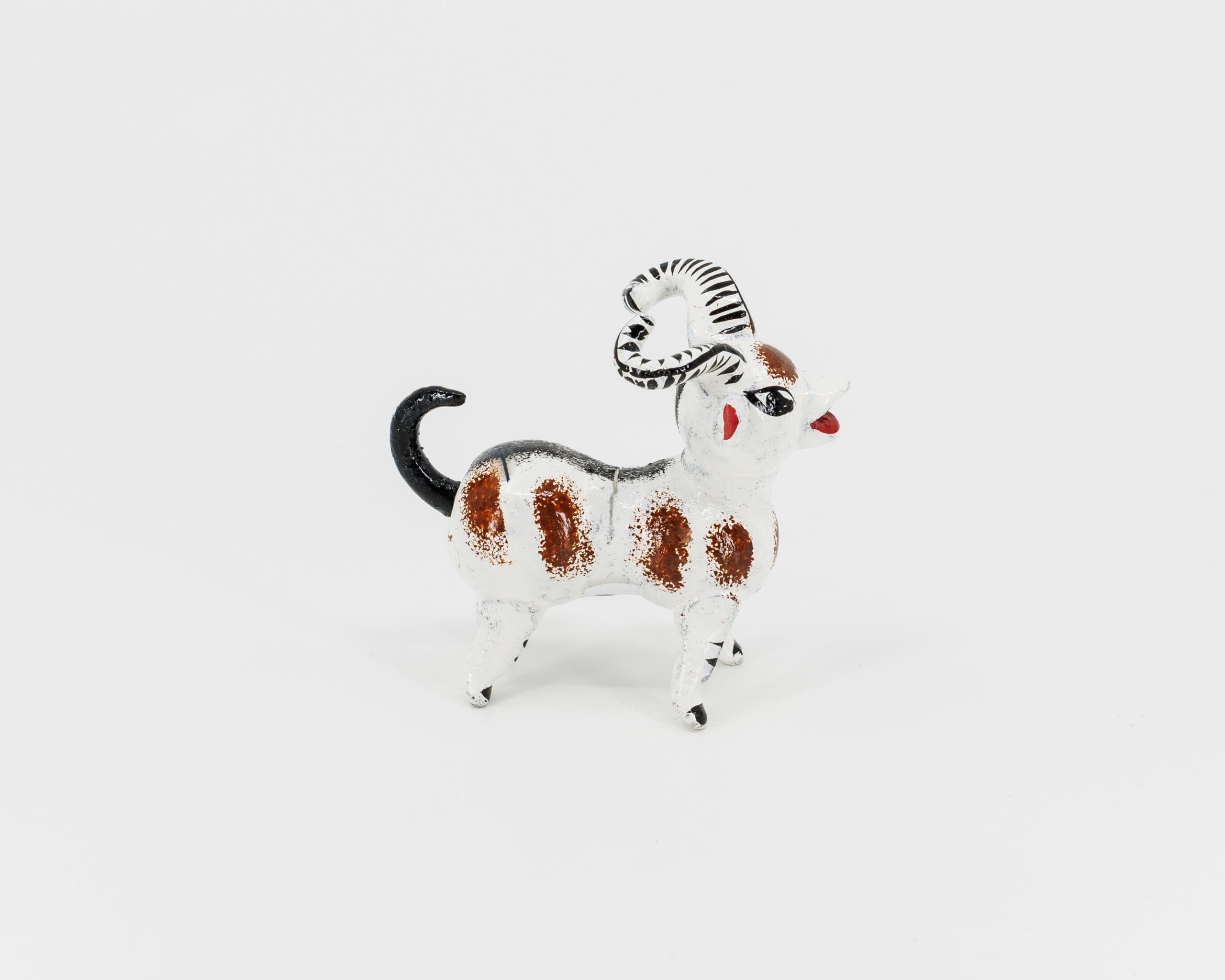 Petite chèvre blanche et noire – Image 5