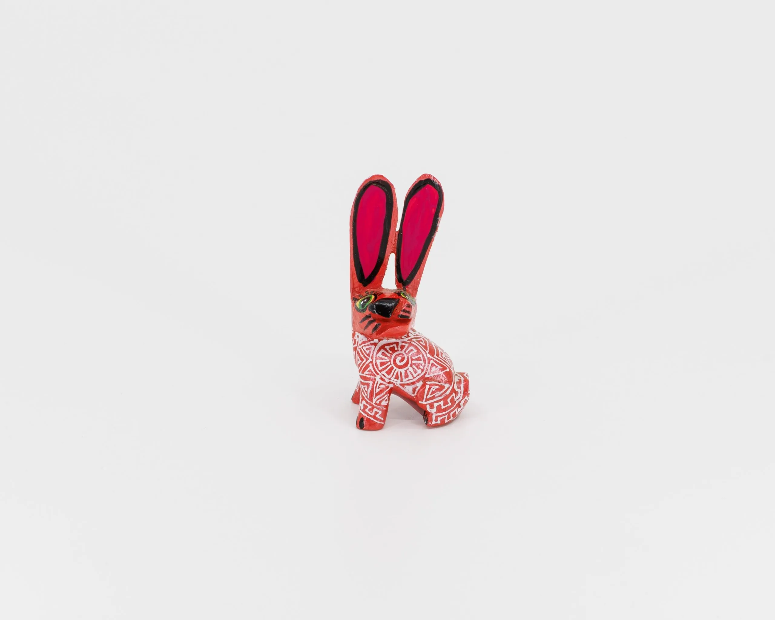 Alebrije petit lapin rouge et blanc