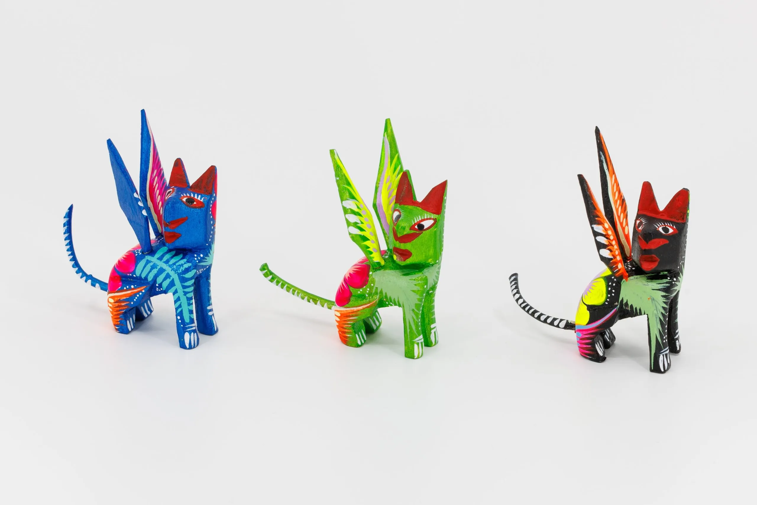 Alebrijes-petits chats louches