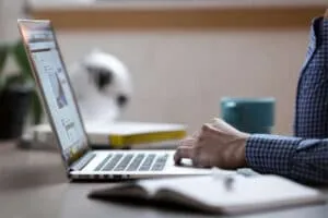 chargé de clientèle assurance emploi